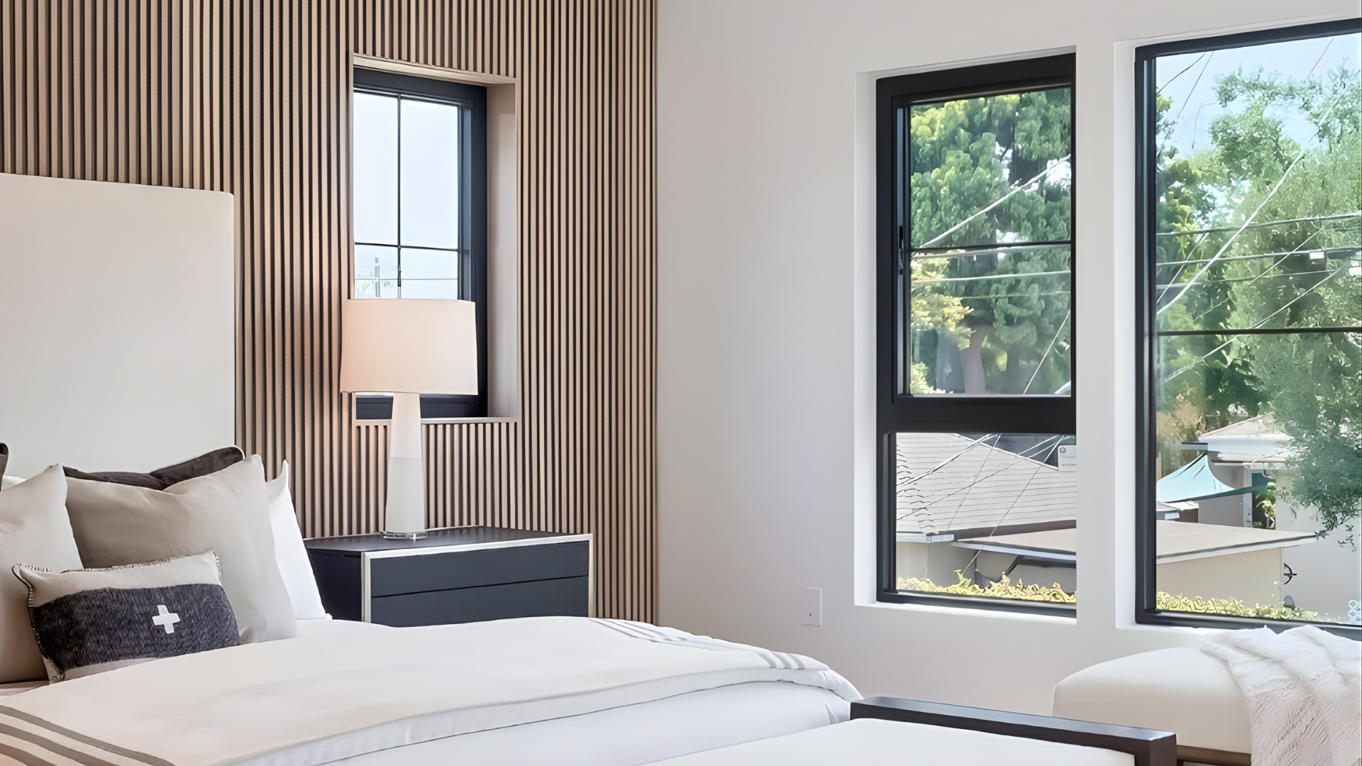 VLX 500 Single & Double Hung Window in Hollywood, FL | TruePane Windows & Doors - detail 4